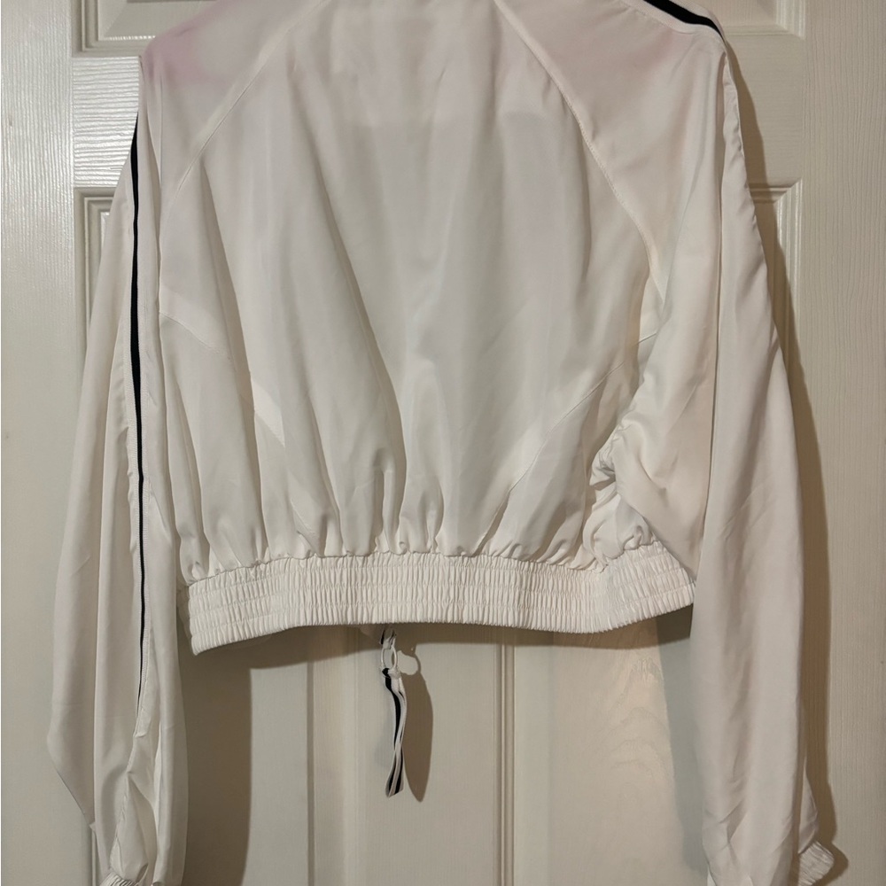 Junior windbreaker